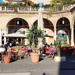 https://la-casa-di-rinaldo.catania-hotels.net